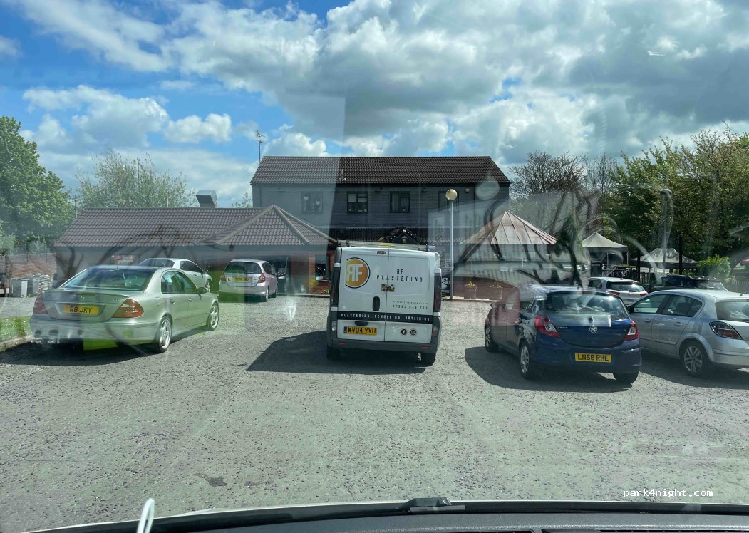 (LU3 4AD) Luton - 3 Whitehorse Vale — foto