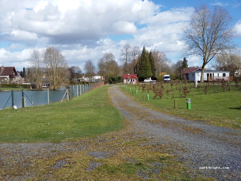 Le Brochet - Hôtel plein air - Camping - Mobil home — foto