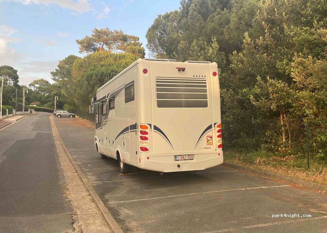 (33120) Arcachon - 39 Allée des Mimosas — foto 2