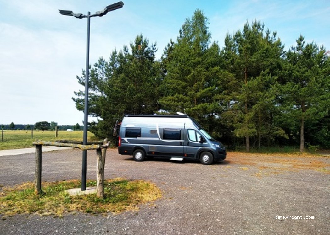 (06774) Muldestausee - Unnamed road — foto