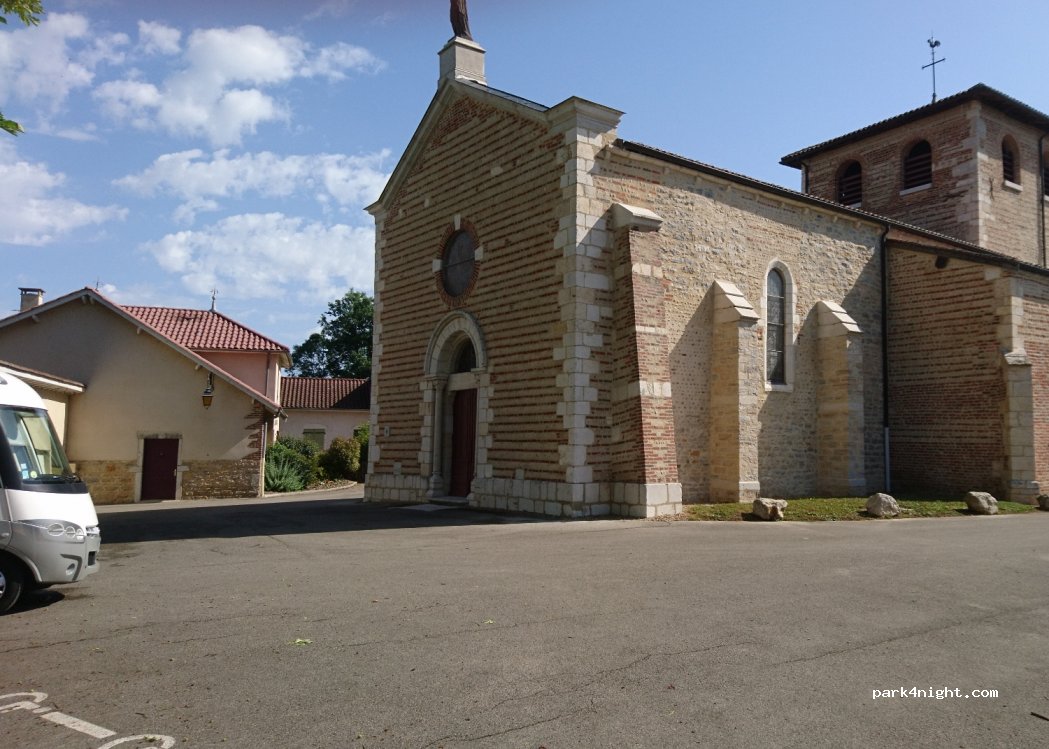 (01330) Bouligneux - 56 Le Village — foto