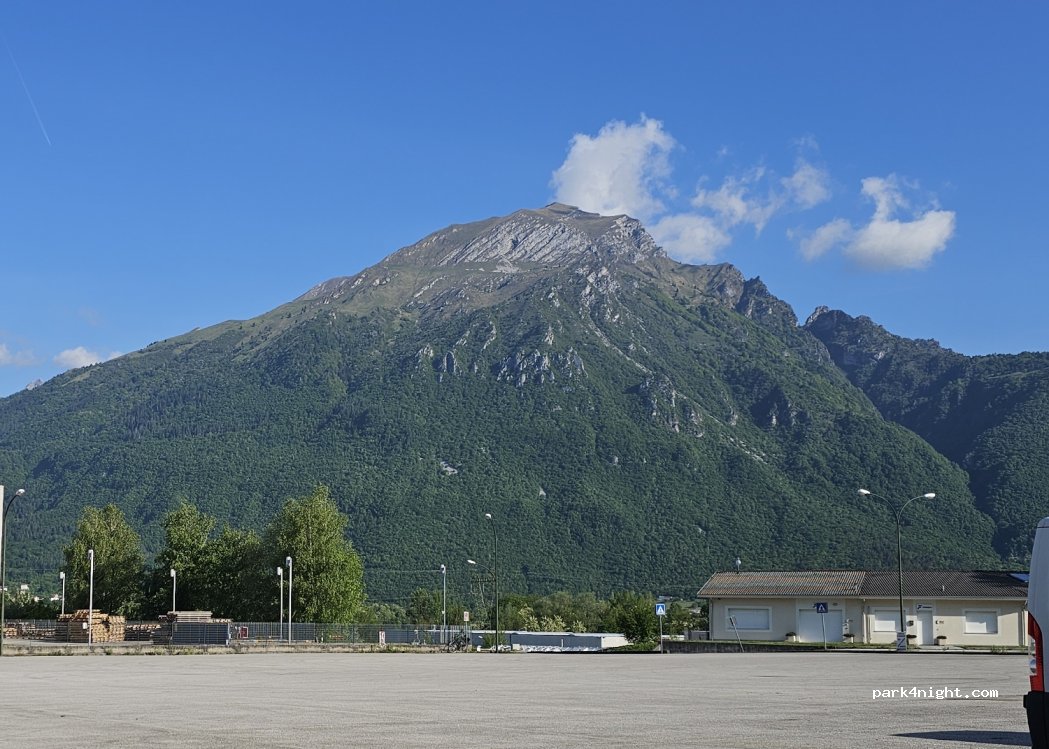 (32100) Belluno - 25 Via Meassa — foto 3
