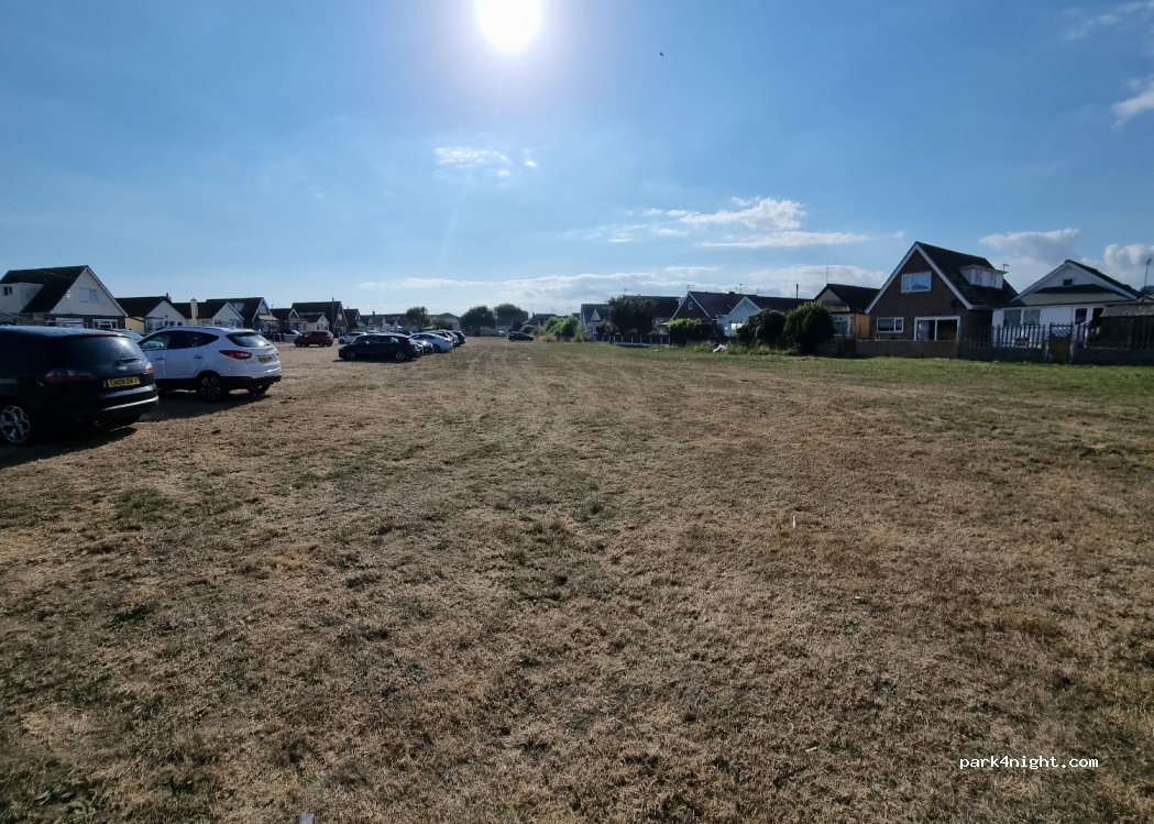 (CO15 2HD) Jaywick - 25 Saint Christophers Way — foto 3