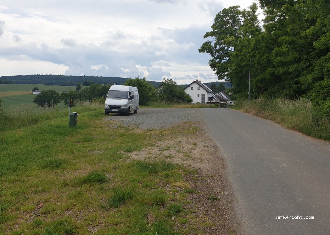 (61279) Grävenwiesbach - 31 Sportplatzstraße — foto