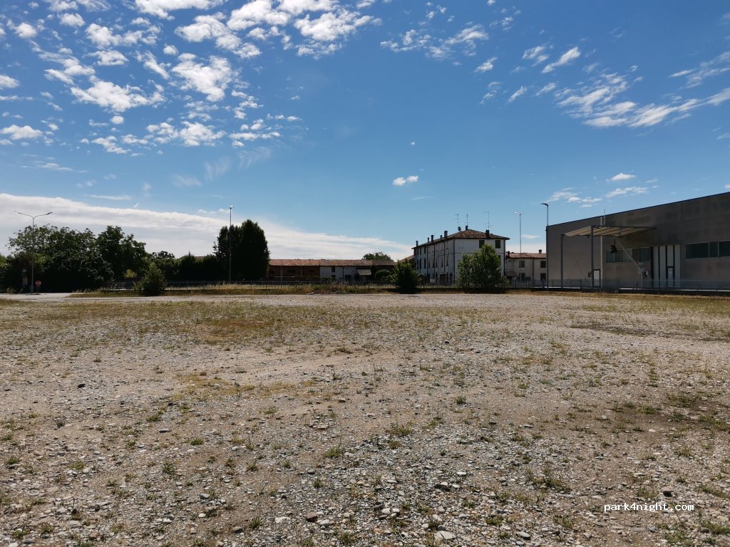 (46033) Castel D'ario - 15 Strada Roppi — foto