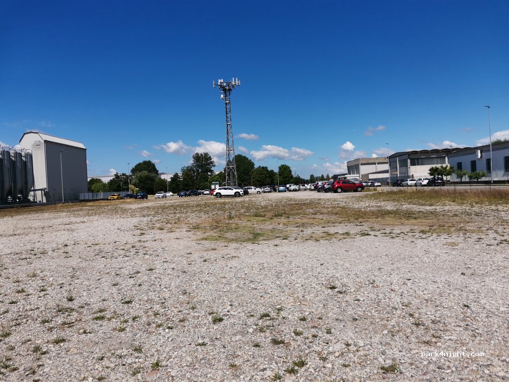 (46033) Castel D'ario - 15 Strada Roppi — foto 3
