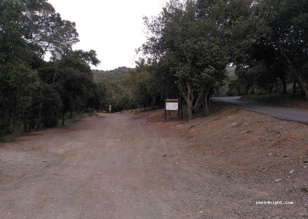 (83140) Six-Fours-les-Plages - Chemin de Roumagnan — foto 3