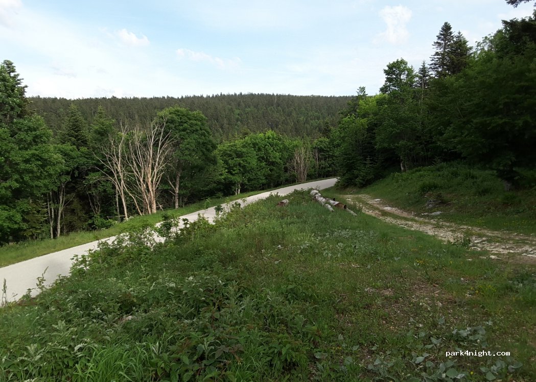 (26420) Saint-Agnan-en-Vercors - 4 D815 — foto 2