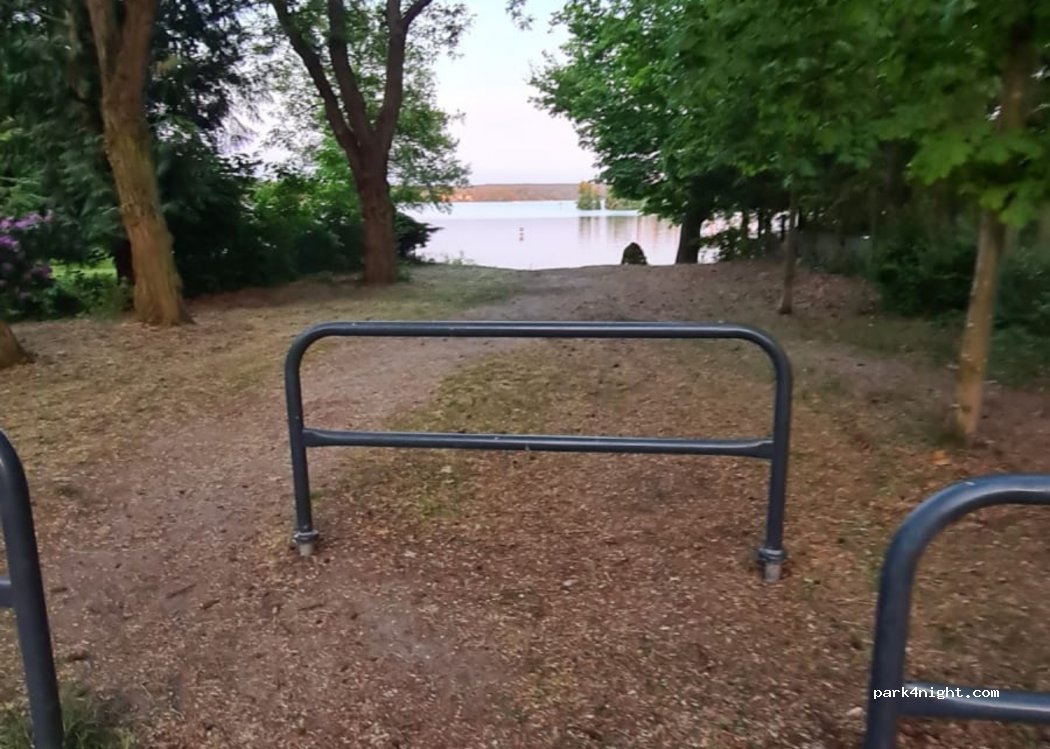 (15526) Bad Saarow - 9 Alte Eichen — foto 2
