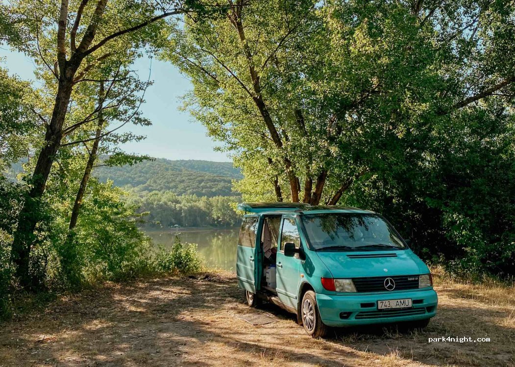(922 41) Drahovce - Unnamed Road — foto 2