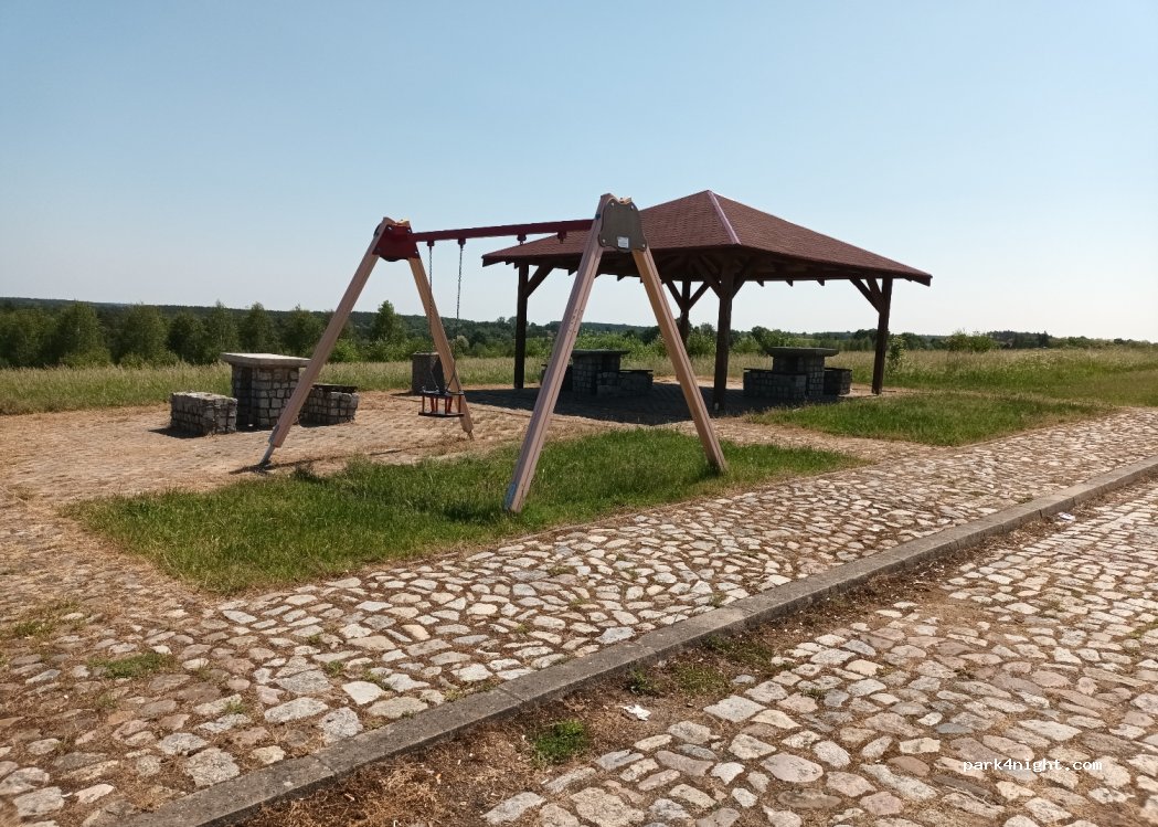 (64-412) Łężeczki - Unnamed Road — foto 2
