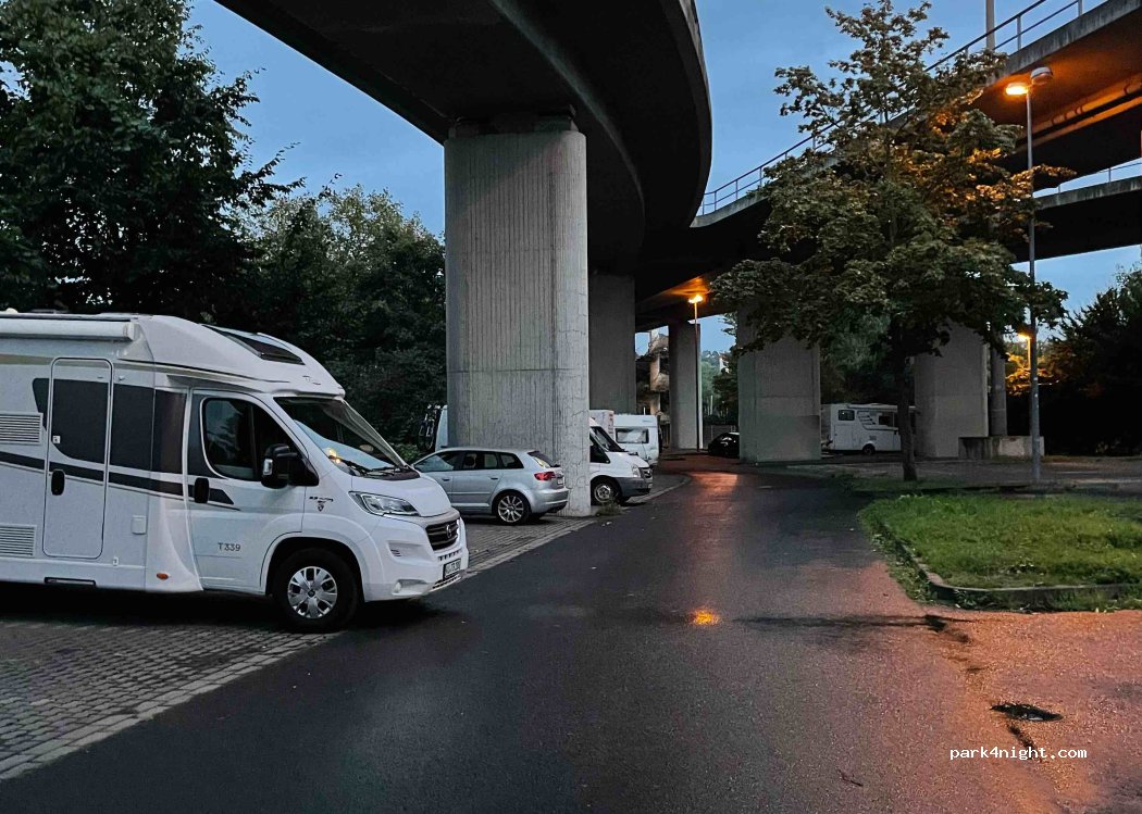 (56072) Koblenz - 25 Winninger Straße — foto 4