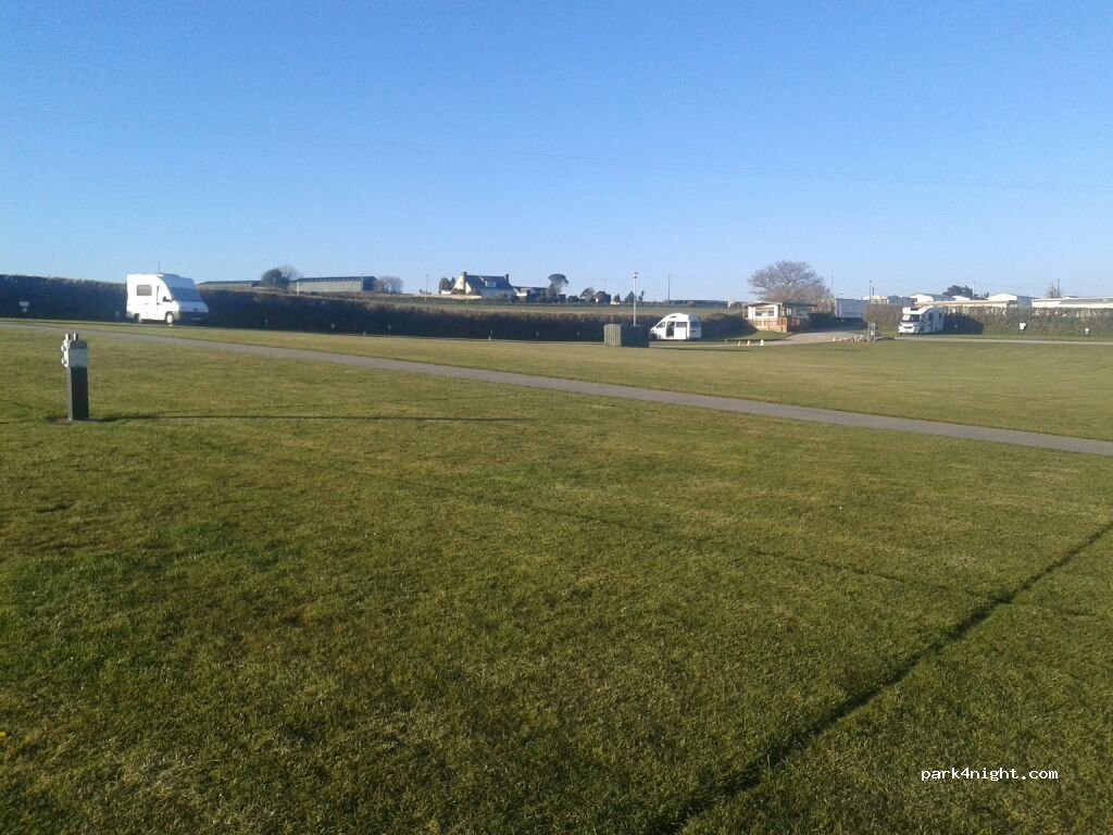 West Wayland Touring Park — foto