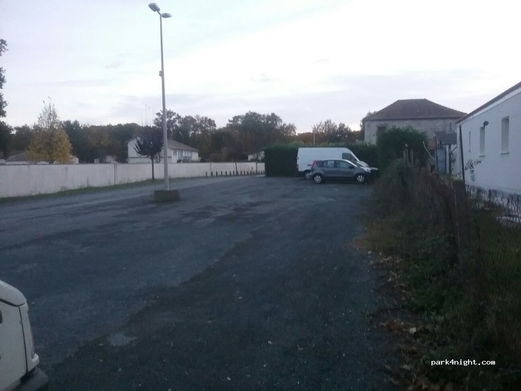 (17920) Breuillet - 16 Route du Candé — foto 2