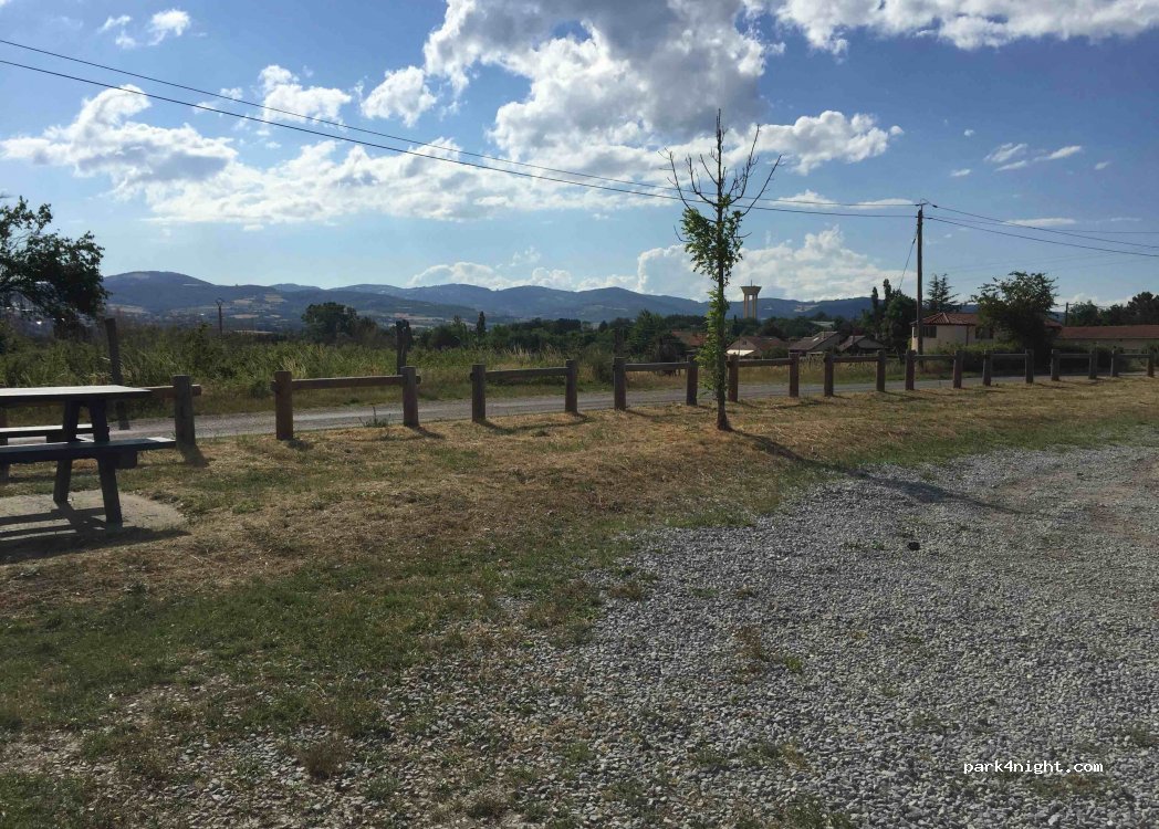 (69630) Chaponost - 33 Chemin du Garon — foto