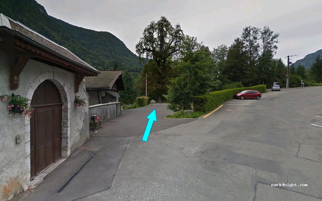 Camping Municipal Les Marronniers Glières-Val-de-Borne — foto