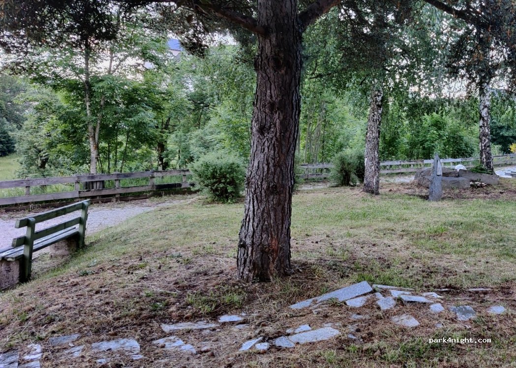 (15110) Saint-Urcize - 7 Rue du Docteur Raynal — foto