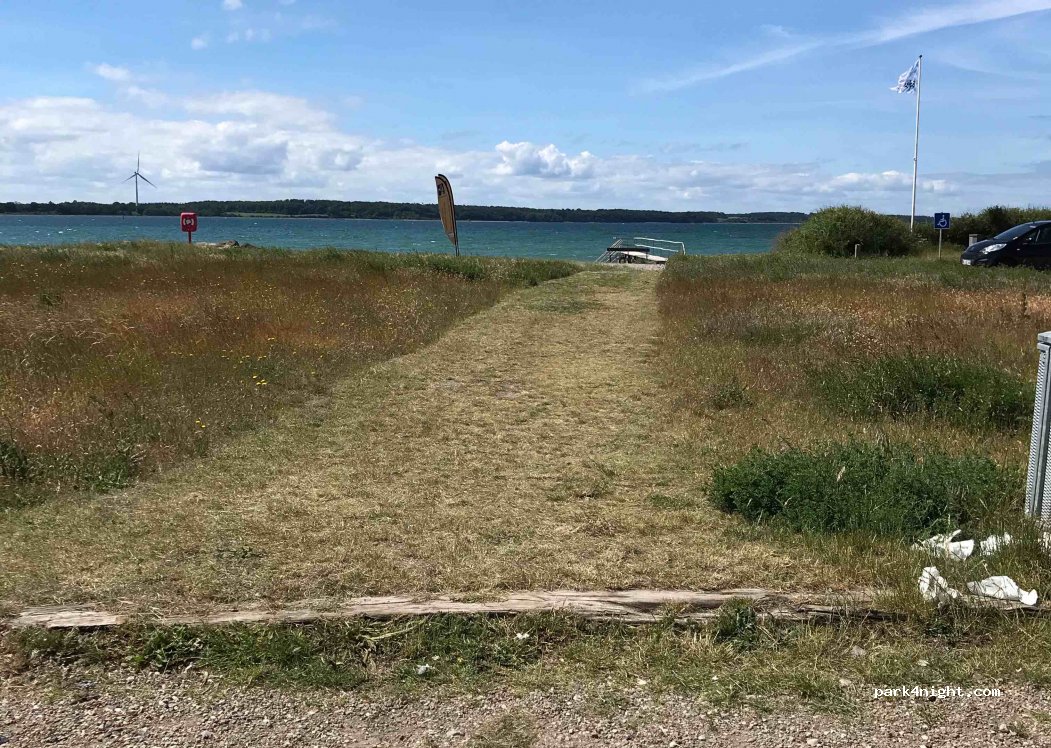 (4400) Kalundborg - 1 Radiovej — foto 2
