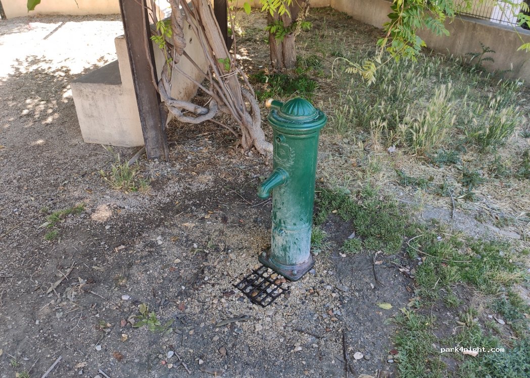 (84000) Avignon - 82 Avenue de Tarascon — foto
