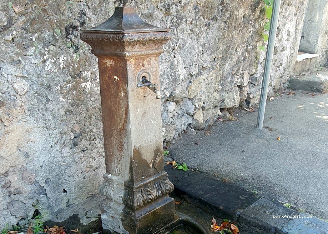 (95015) Linguaglossa - 1 Via Etna — foto