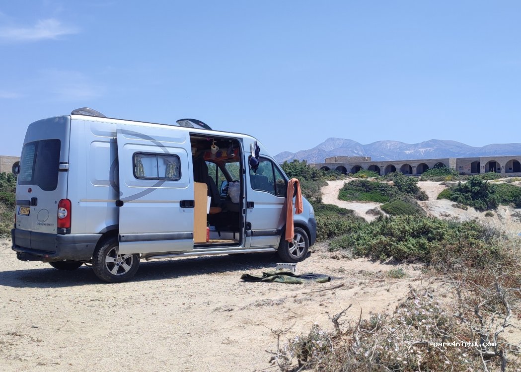 (843 02) Naxos - Unnamed road — foto