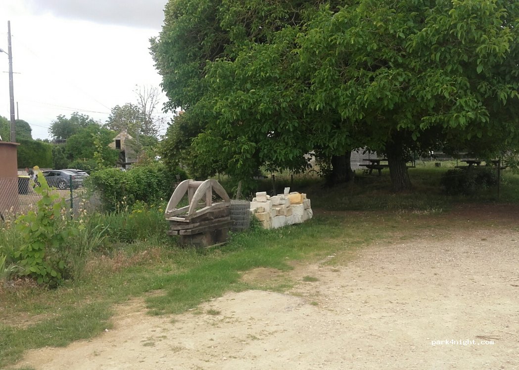 (49700) Dénezé-sous-Doué - 10 Route de la Fossé — foto