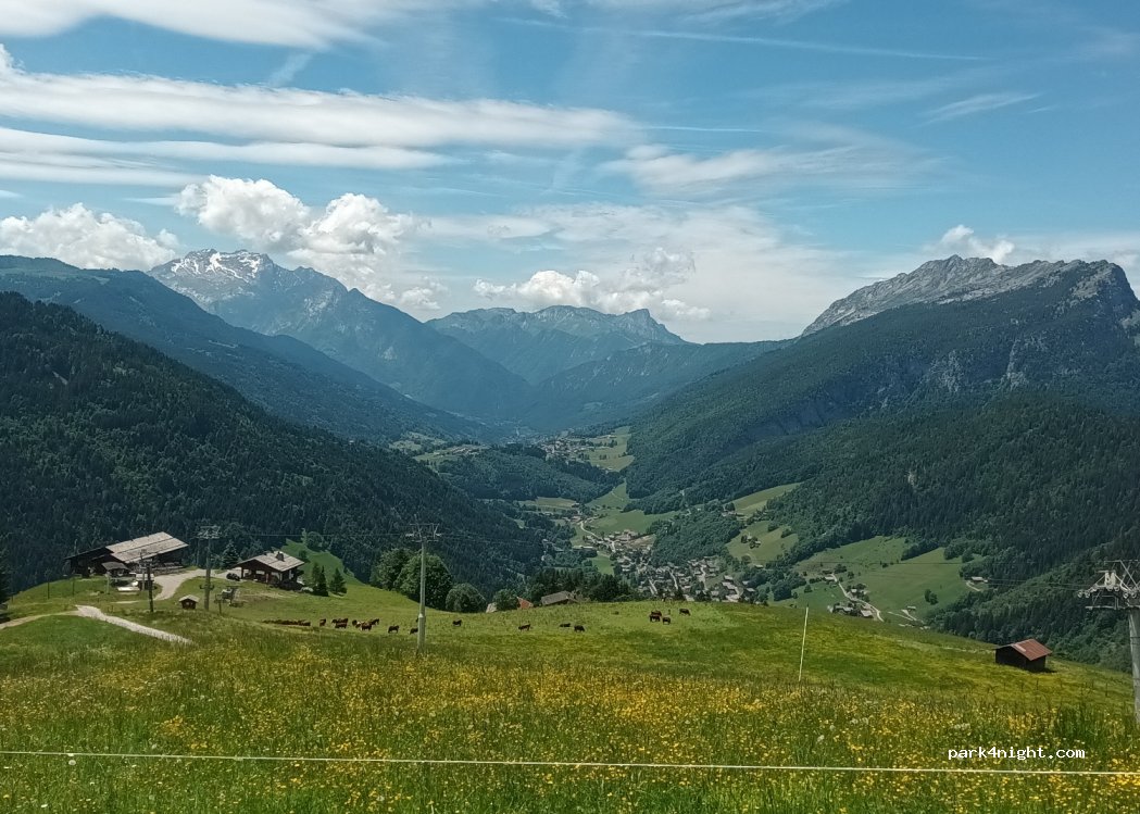 (74450) Le Grand-Bornand - 1582 Route du Croix — foto