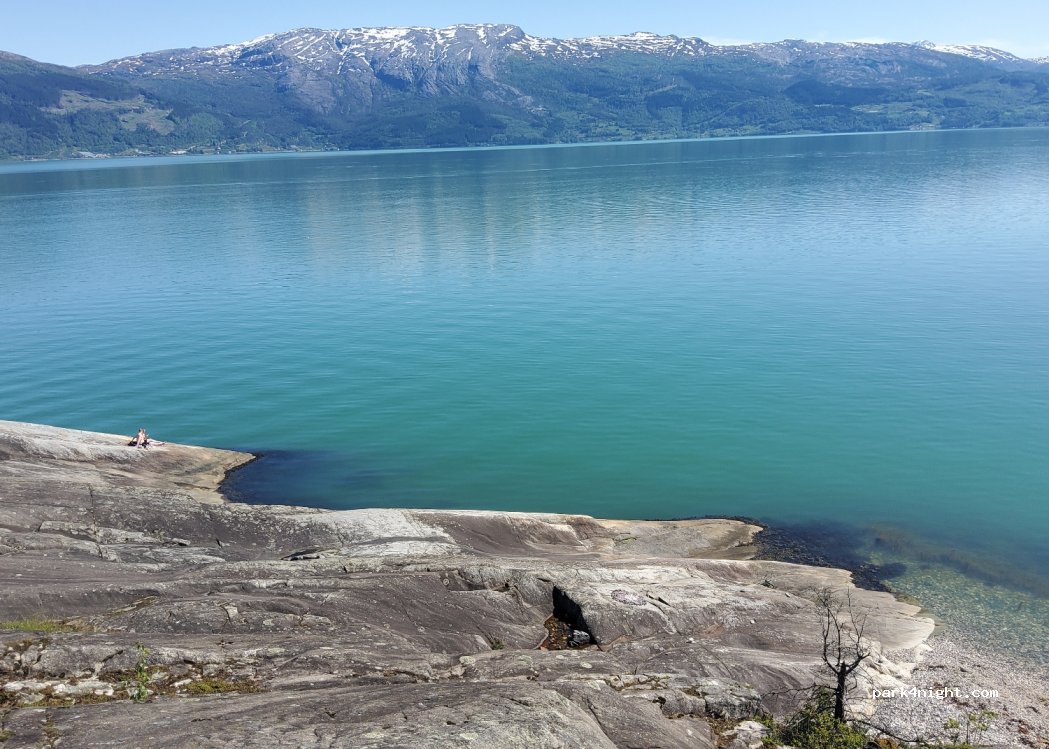 (5614) Ålvik - 1065 Ålvikvegen — foto