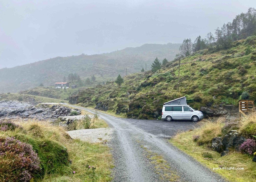 (6729) Kalvåg - Unnamed road — foto 2