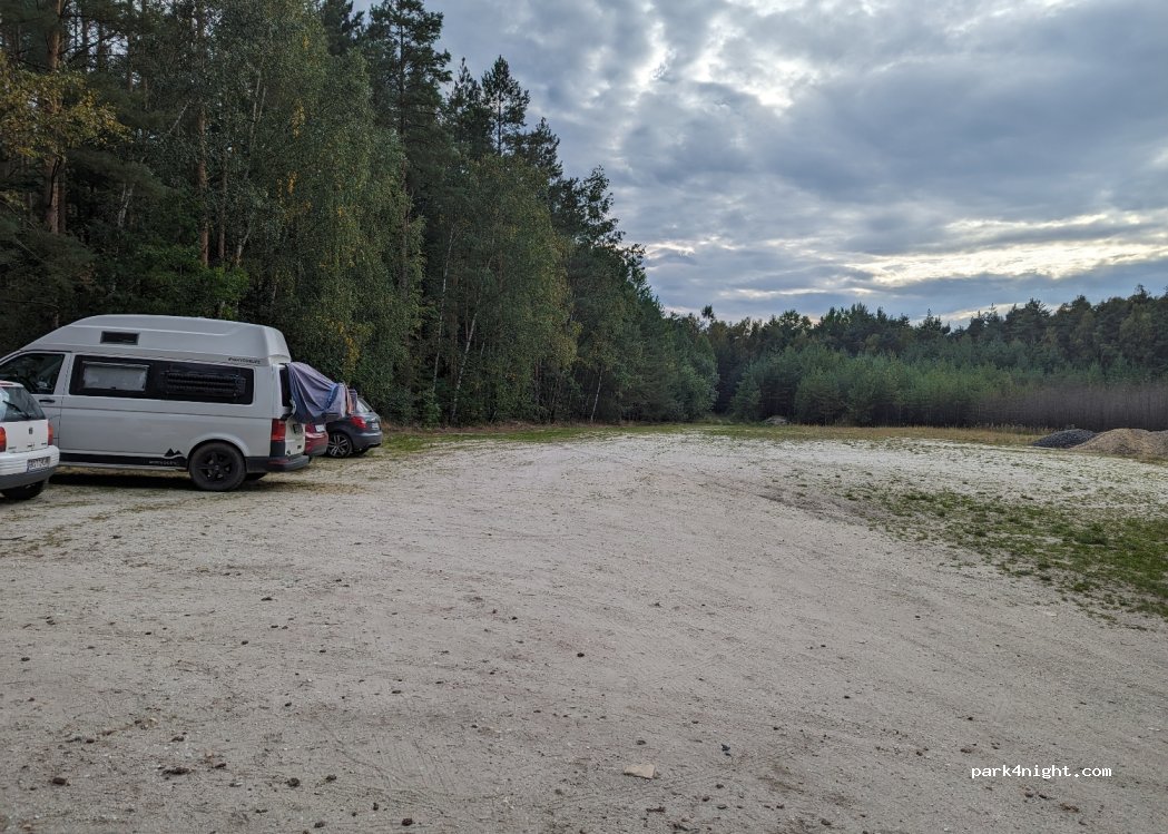 (02923) Horka - Unnamed Road — foto 2