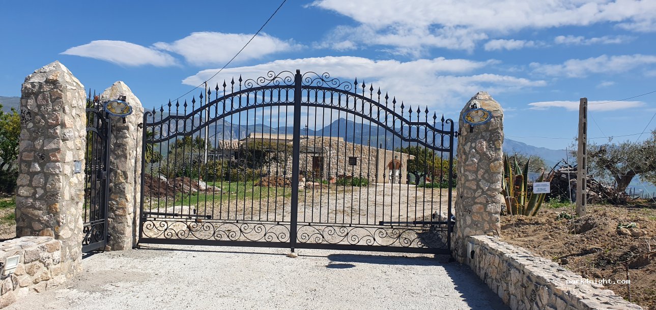 Cantina Baronia della Pietra — foto