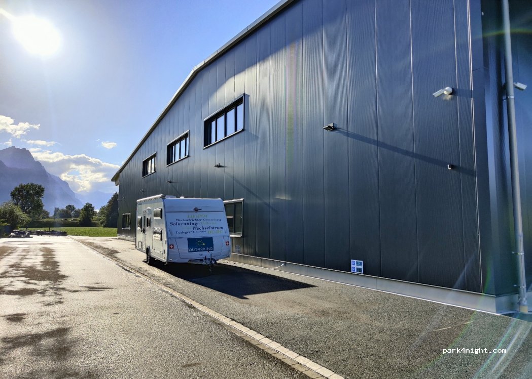 Autarking AG Stellplatz Premium — foto