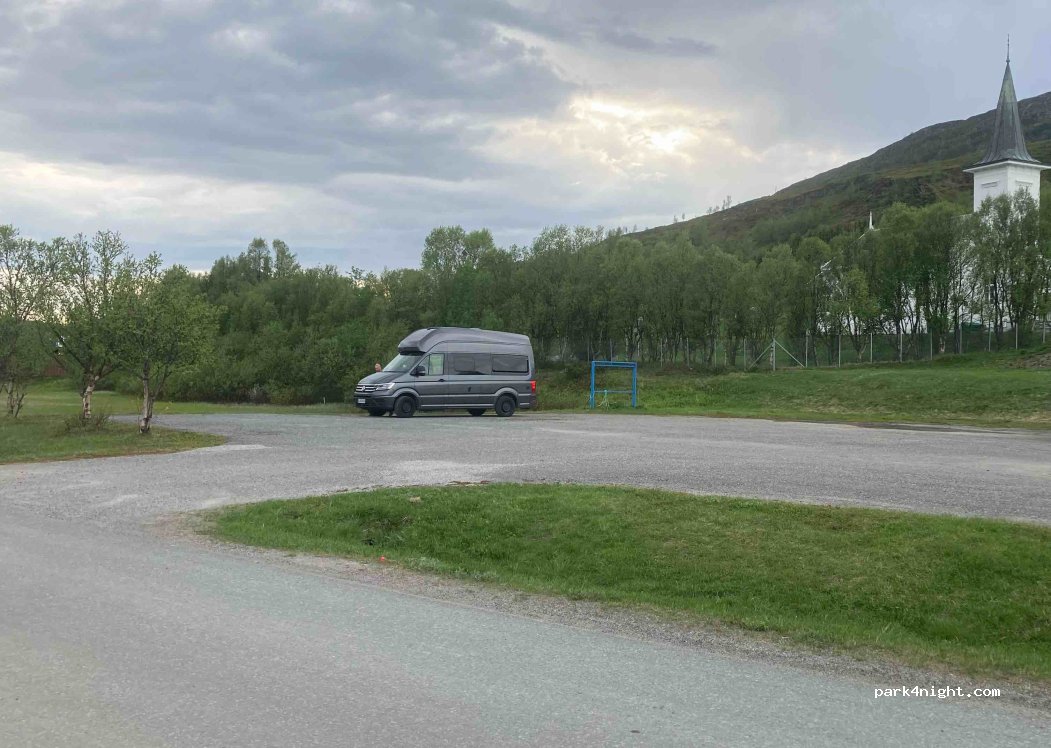 (9620) Kvalsund - 2C Rådhusvegen — foto