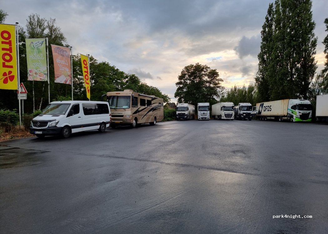 (56637) Plaidt - 256 Bundesstraße — foto 2