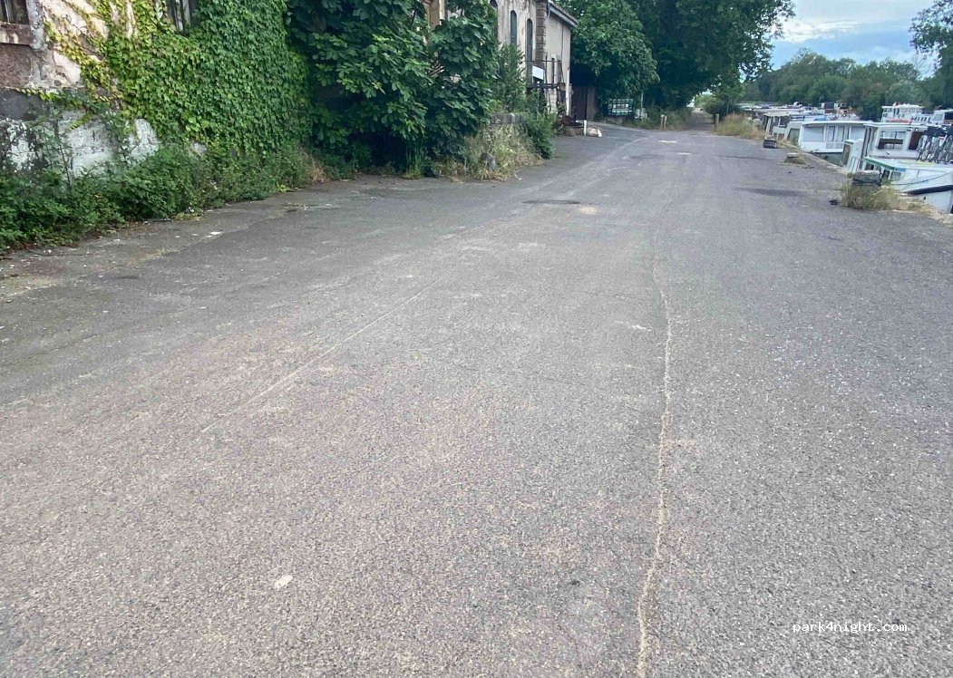(34300) Agde - 50 Avenue Raymond Pitet — foto