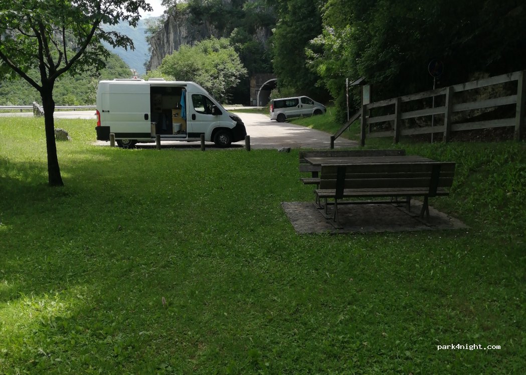 (38072) Calavino - Strada Statale 237 — foto