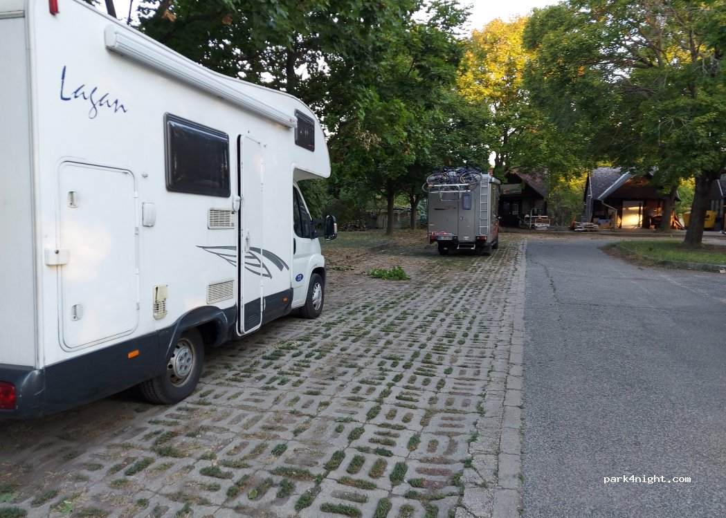 (8172) Balatonkenese - 1 Bercsényi lejáró — foto 3