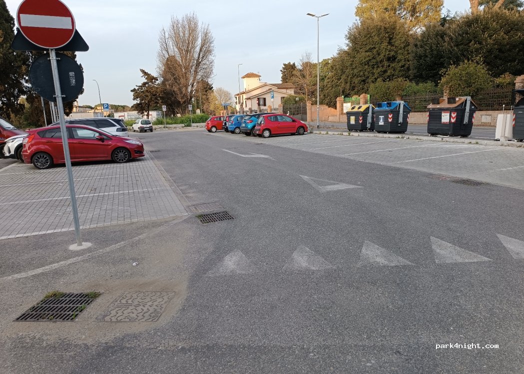 (00163) Roma - 15 Via degli Aldobrandeschi — foto