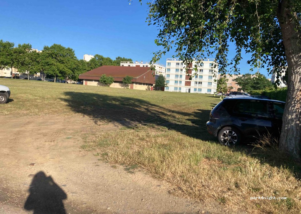 (31770) Colomiers - 3 Rue Hyacinthe Dubreuil — foto
