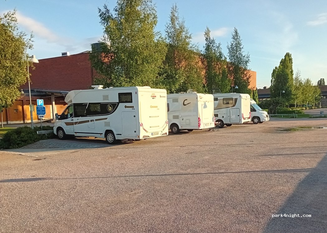 (752 37) Uppsala - 1 Artillerigatan — foto 3