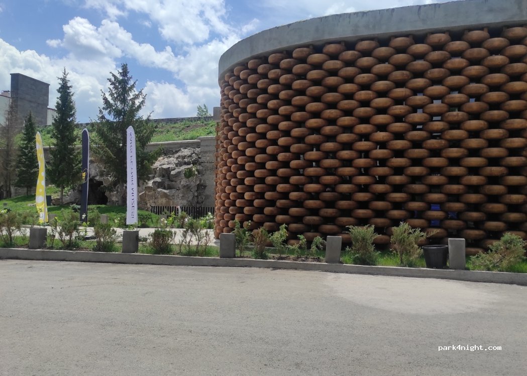 (36000) Kars Merkez - 30 Resul Yıldız Caddesi — foto