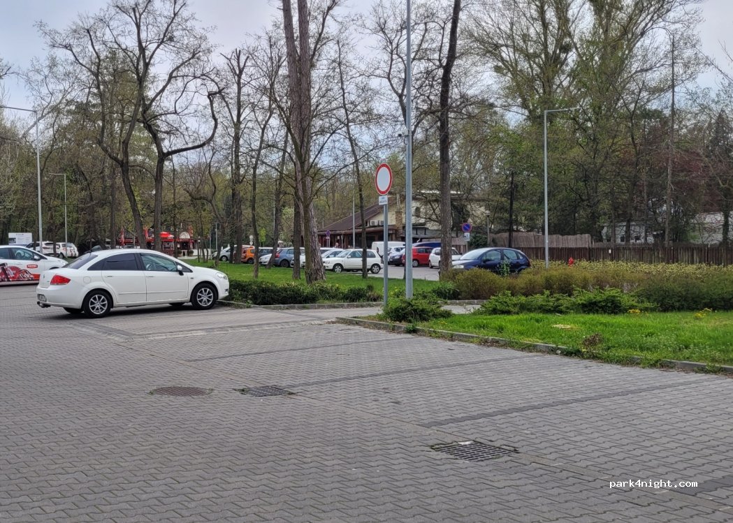 (2890) Tata - 12 Tópart sétány — foto 3