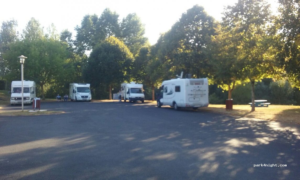 (41150) Onzain - Avenue du Gén de Gaulle — foto 2