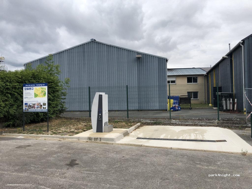 Aire de camping-cars de Clermont — foto 2