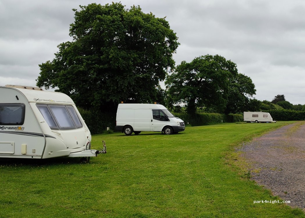 West Middlewick Farm — foto