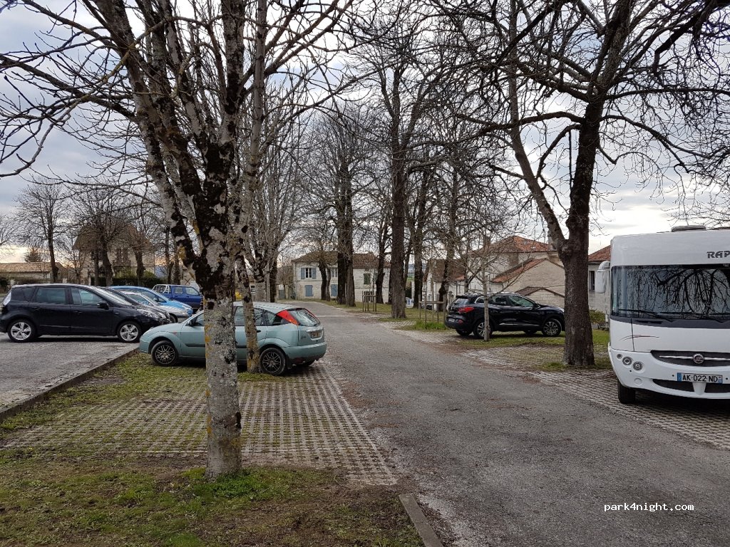 Place du Champ de Foire — foto 3