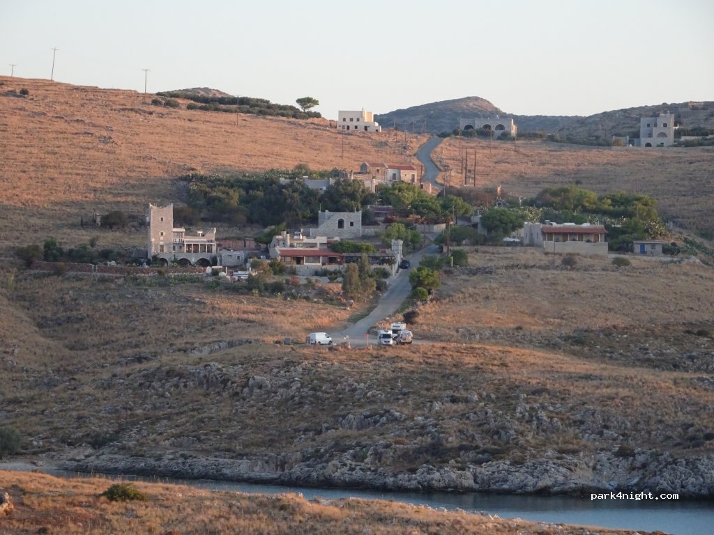(230 71) Kokkinogia - Unnamed Road — foto