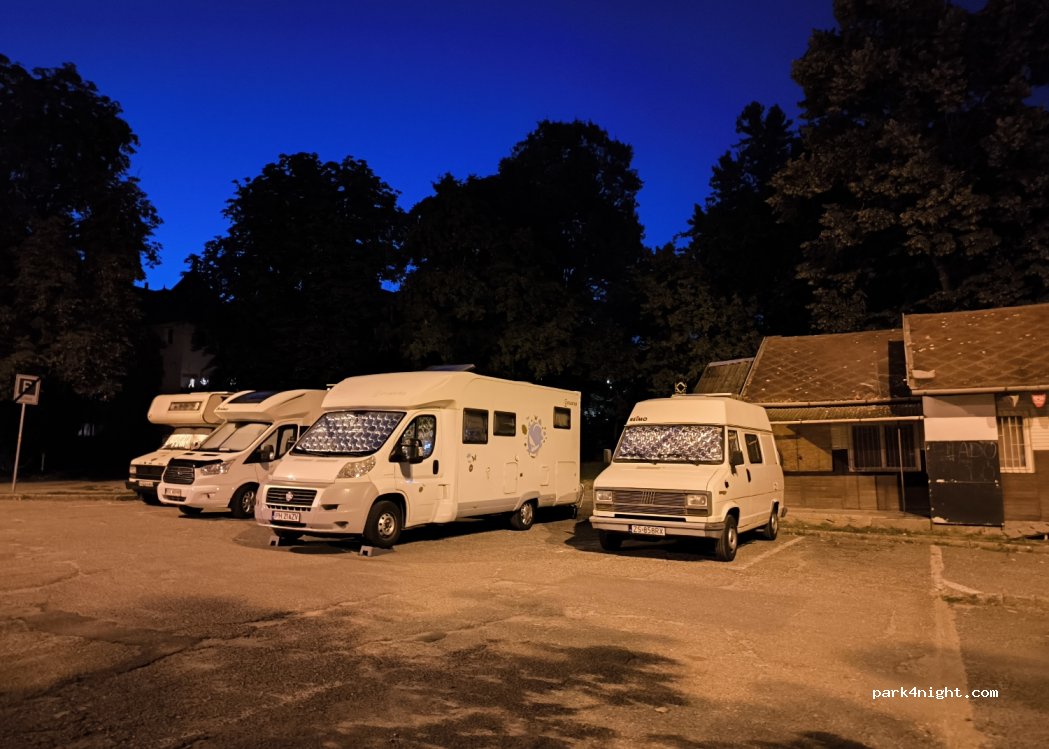(3519) Miskolc - 2 Iglói utca — foto 2