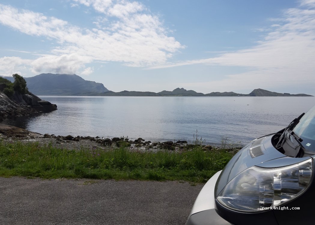(8976) Vevelstad - Forvikveien — foto