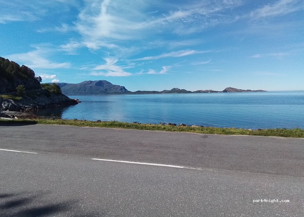 (8976) Vevelstad - Forvikveien — foto 4
